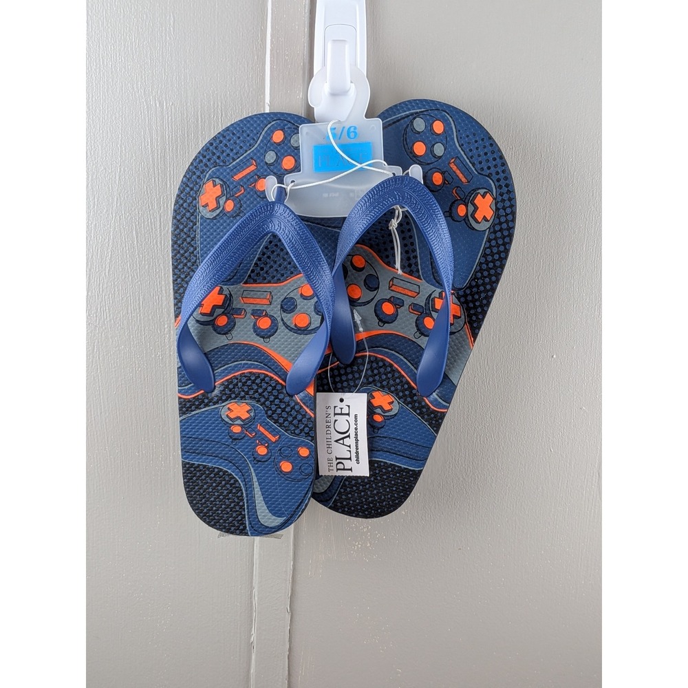 The Childrens Place Boys Gamer Flip Flop Sandals Navy Blue Orange Size 5/6 NEW